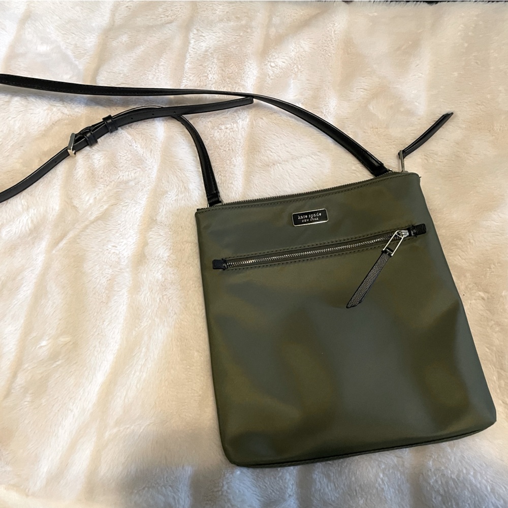 EUC-Kate Spade crossbody